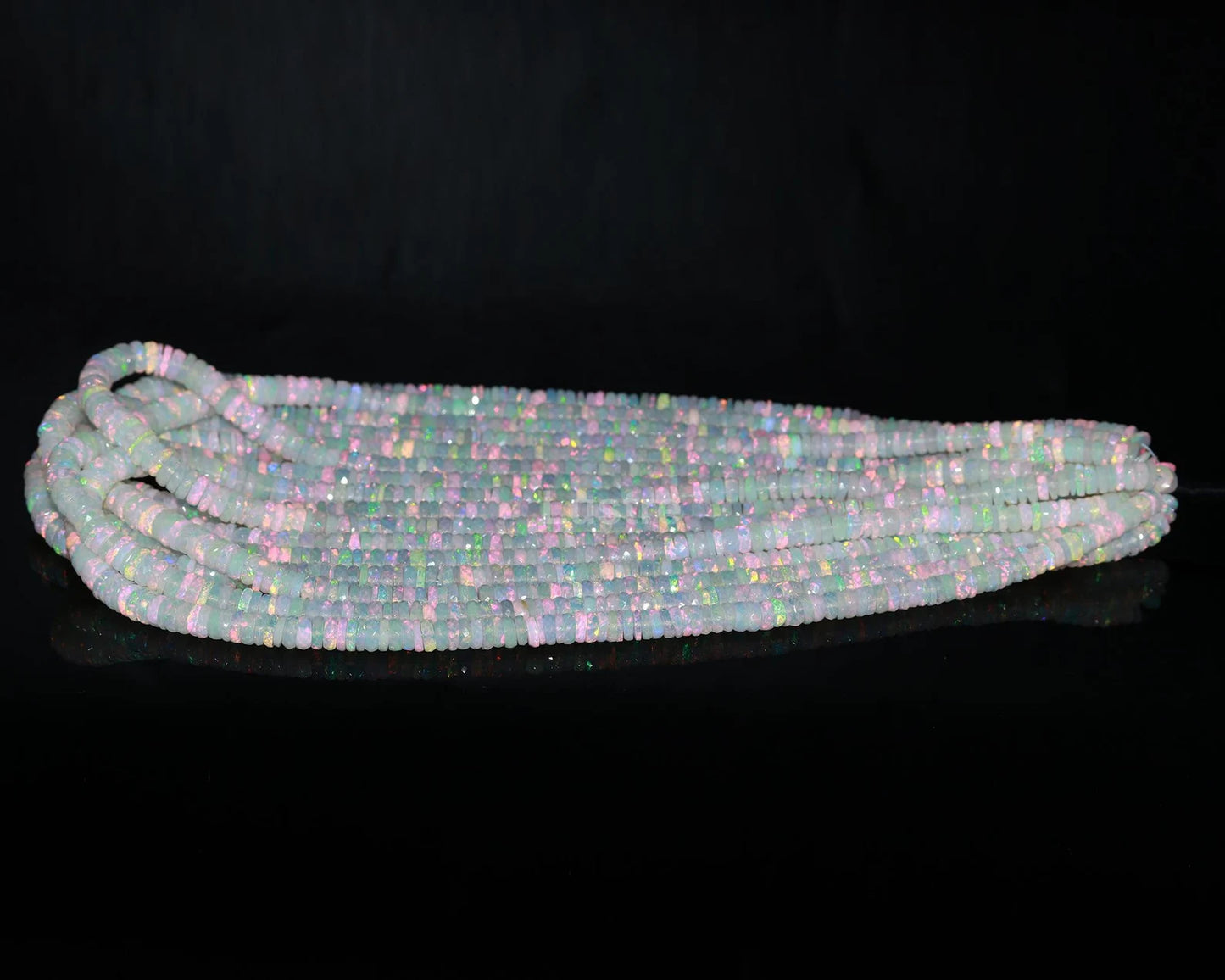 AAA+ Excellent White Opal Tyre Bead Heishi Tyre Bead 6 mm