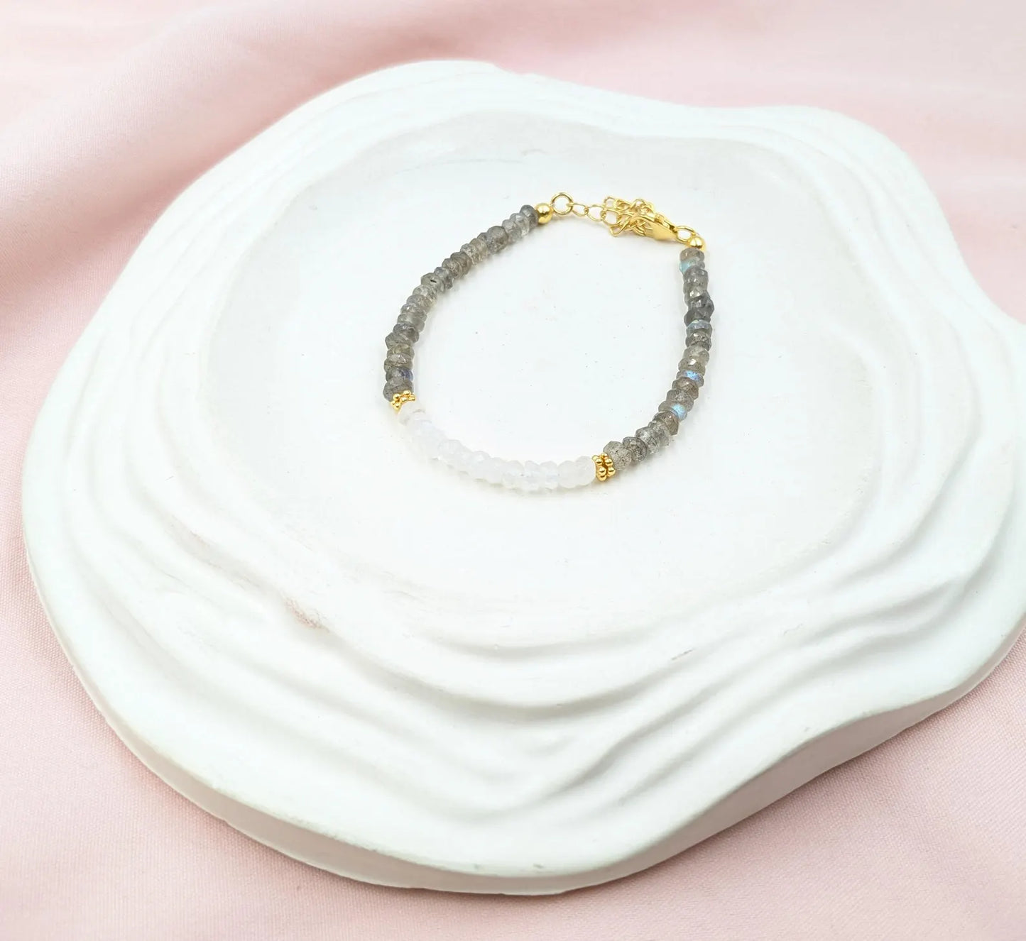 Blue Flash Labradorite & Moonstone 18K Gold Filled Bracelet