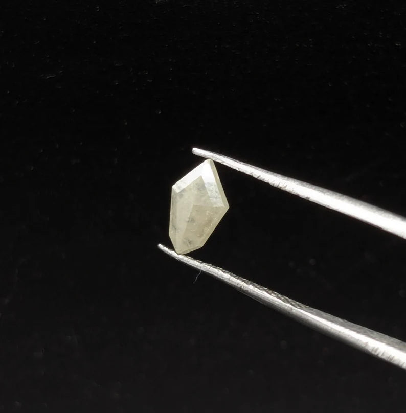 Loose Salt And Pepper Kite Grey Diamond 5.4 - 8.6 mm Faceted For Jewelry Making