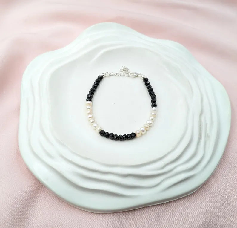 Black Spinel & Pearl Bracelet