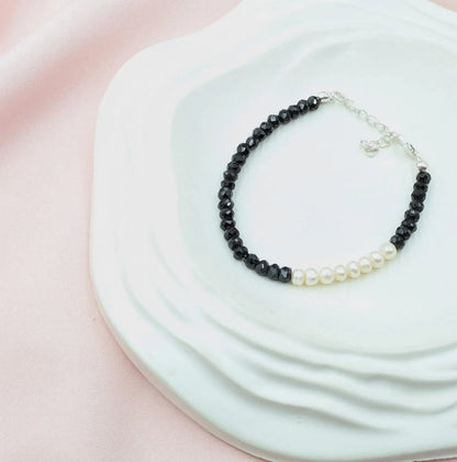 Black Spinel & Freshwater Pearl Bracelet