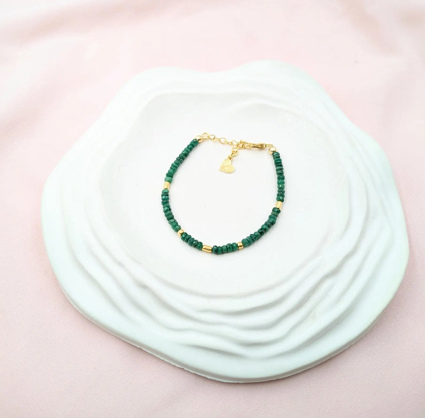 18K Gold Emerald Corundum Bracelet