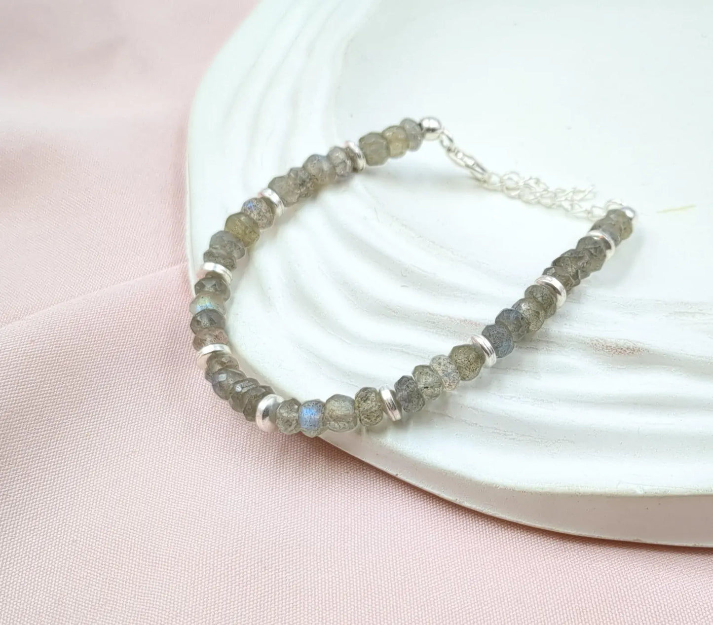Blue Flashy Labradorite Bracelet