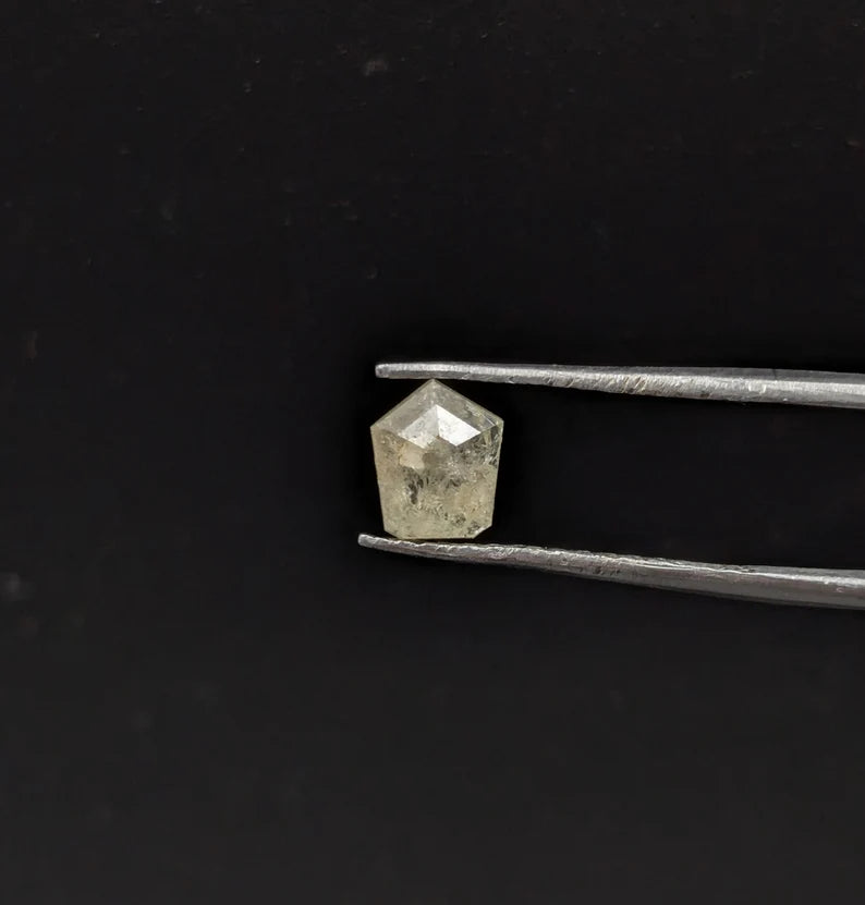 Elegant Salt And Pepper 5.3 - 6.5 mm Pentagon Shape Loose Faceted Diamond