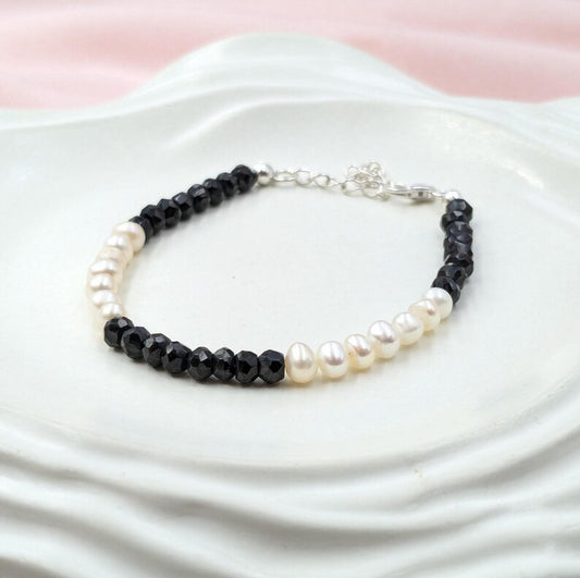 Black Spinel & Pearl Bracelet