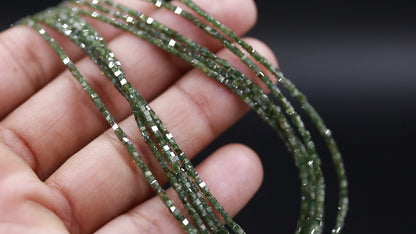 Green Diamond Faceted Diamond 1.5 - 2,5 mm Cube Beads For Jewelry Making