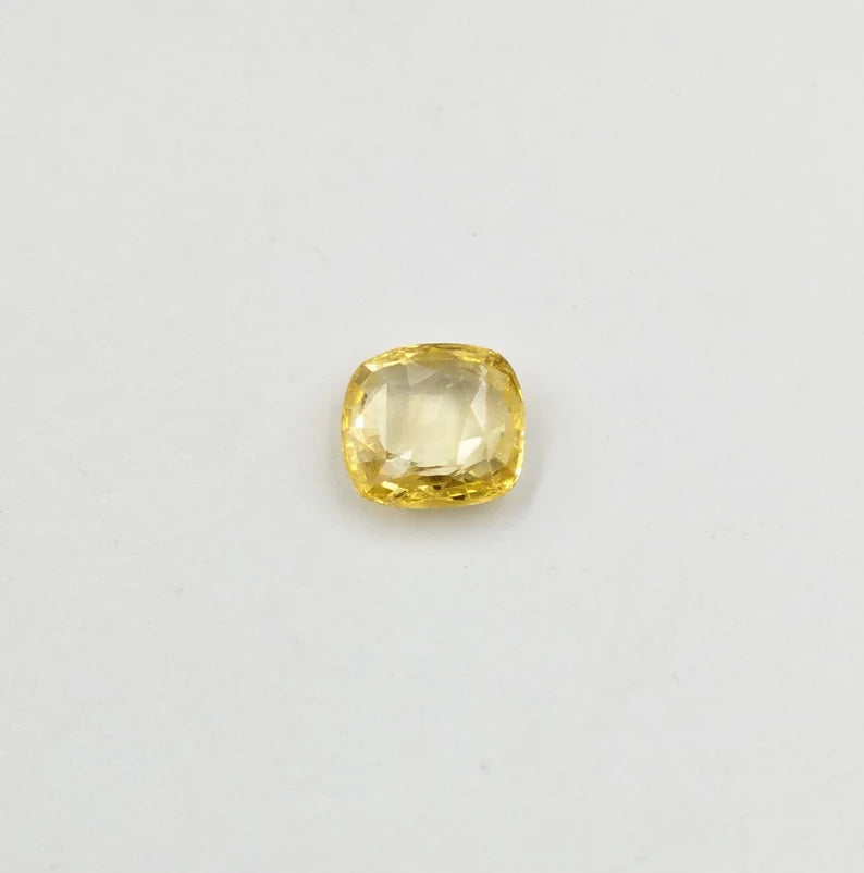 Yellow Sapphire Loose Gemstone 4.5 Ct Oval Cut Shape 9 x 10 mm Faceted Yellow Sapphire